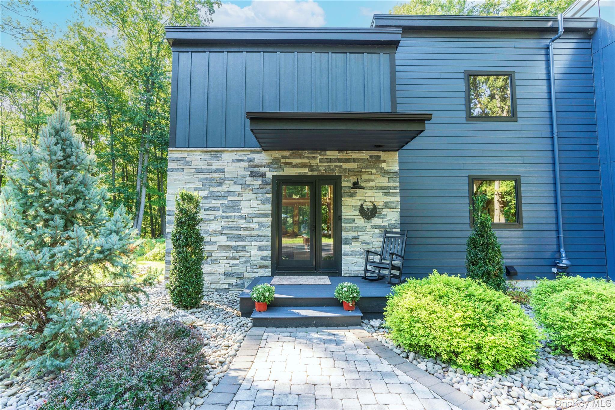 105 Iron Mountain Road Warwick, NY 10990 - Photo 19 of 49 Front Entrance with Blue Stone Wall & Steps