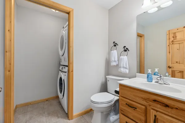 $639,999 | 5586 White Pine Drive, Unit 20, Pequot Lakes, MN 56472