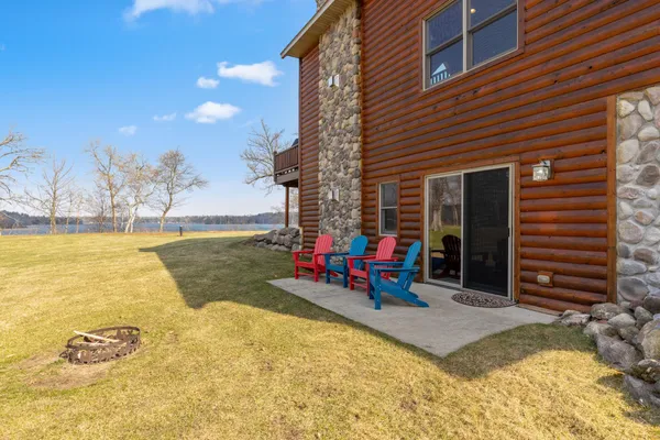 $639,999 | 5586 White Pine Drive, Unit 20, Pequot Lakes, MN 56472