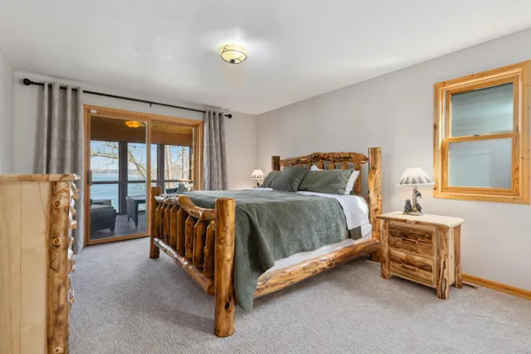 $639,999 | 5586 White Pine Drive, Unit 20, Pequot Lakes, MN 56472