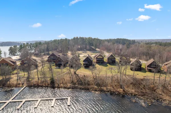 $639,999 | 5586 White Pine Drive, Unit 20, Pequot Lakes, MN 56472