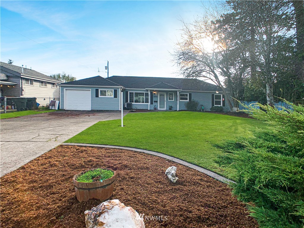 2843 Maple Street Longview, WA 98632 - Photo 1 of 33 Gallery Image 1