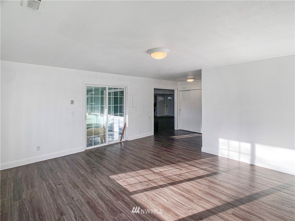 2843 Maple Street Longview, WA 98632 - Photo 21 of 33 Gallery Image 21
