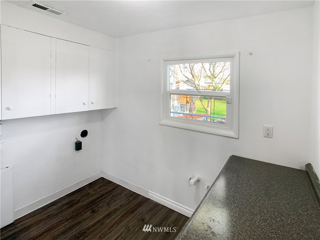 2843 Maple Street Longview, WA 98632 - Photo 23 of 33 Gallery Image 23