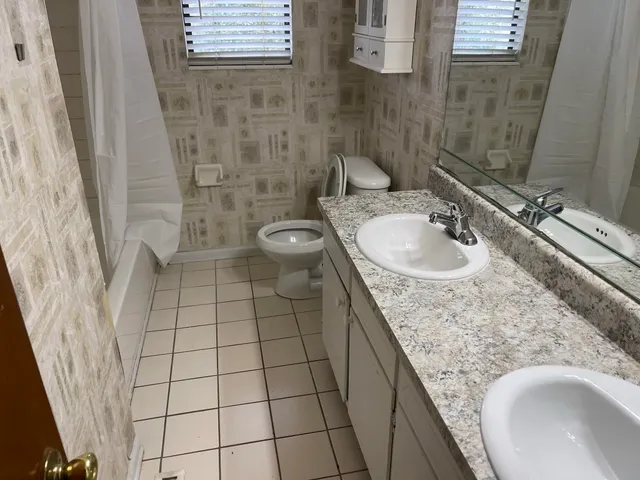 $1,250 | 1415 Pullen Road, Unit E, Tallahassee, FL 32303