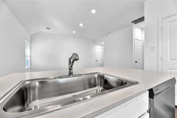 $1,835 | 3005 Marble Rise Trail, Kingwood, TX 77365