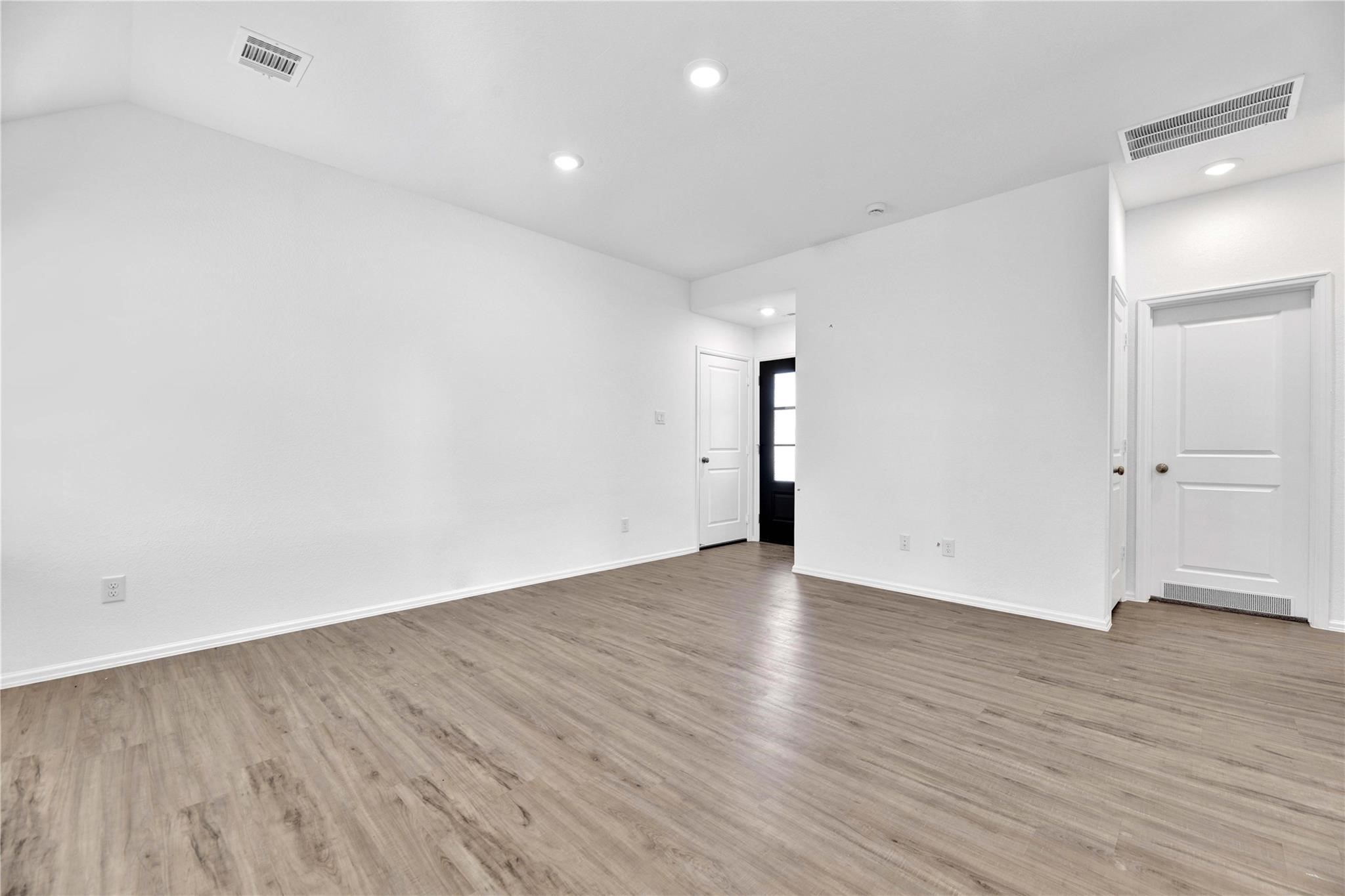 3005 Marble Rise Trail Kingwood, TX 77365 - Photo 7 of 28