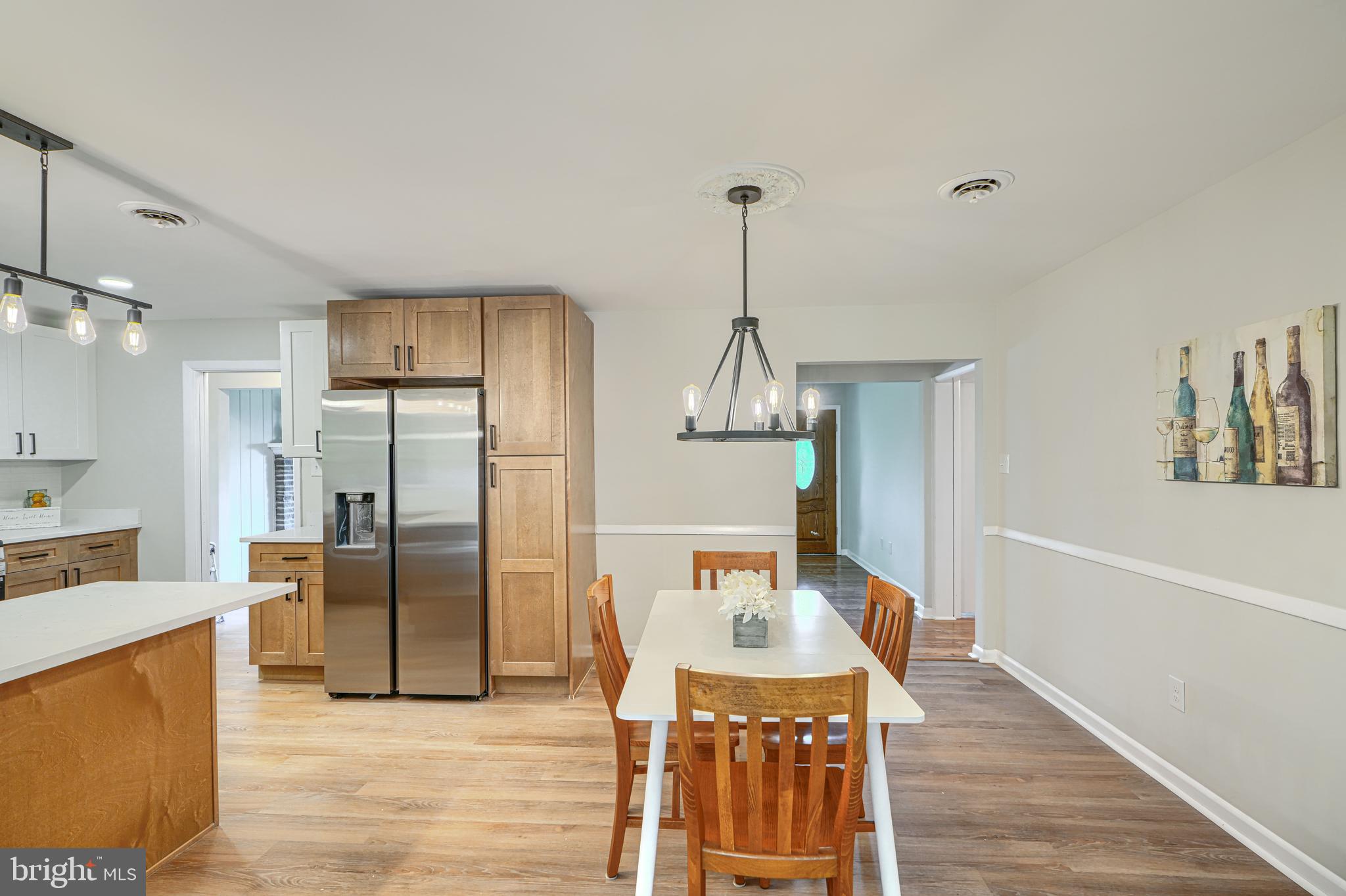 1237 South 48th Street Baltimore, MD 21222 - Photo 11 of 70 Dining area
