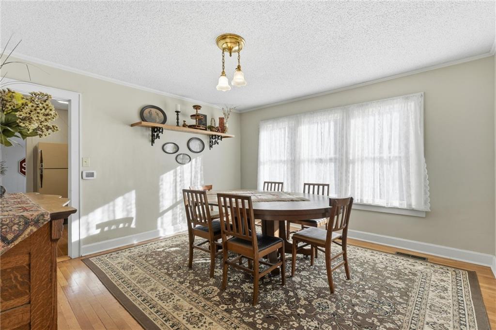 409 North Delaware Street Butler, MO 64730 - Photo 8 of 35