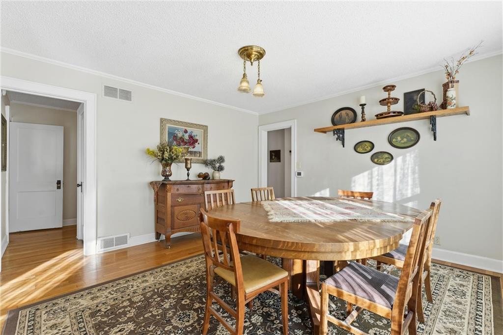 409 North Delaware Street Butler, MO 64730 - Photo 9 of 35