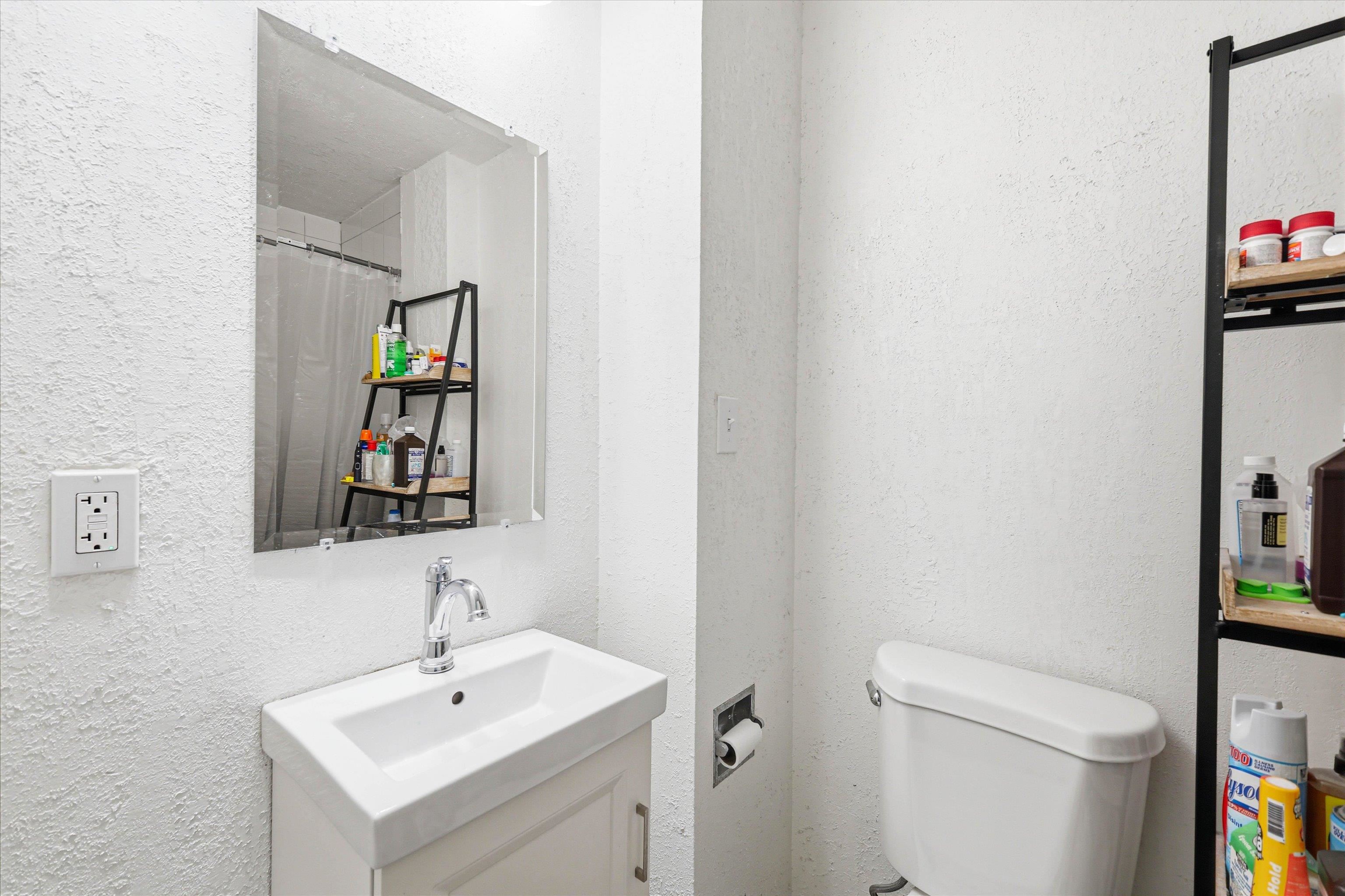 1010 North Division Street Appleton, WI 54911 - Photo 14 of 28