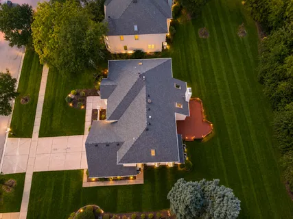 $1,049,900 | 6722 Sweetbriar Lane, Darien, IL 60561