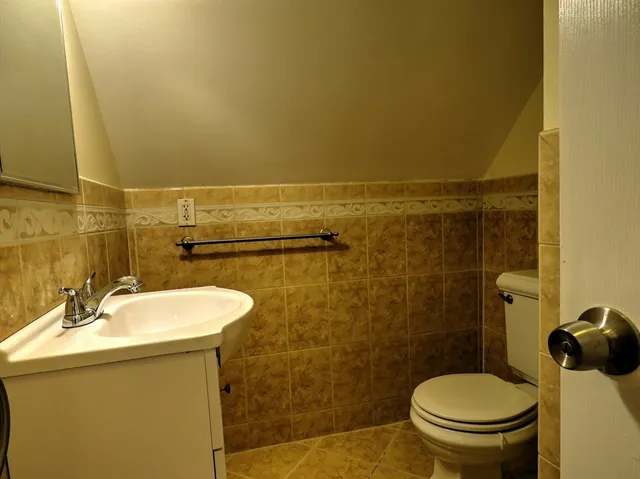 a bathroom with a sink and a toilet