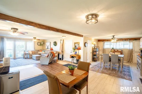 $199,900 | 516 South 8th Street, Herrin, IL 62948