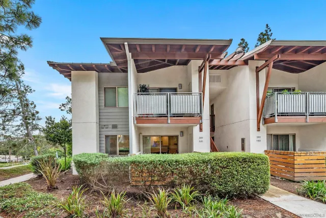 $550,000 | 1810 South El Camino Real, Unit 101, Encinitas, CA 92024
