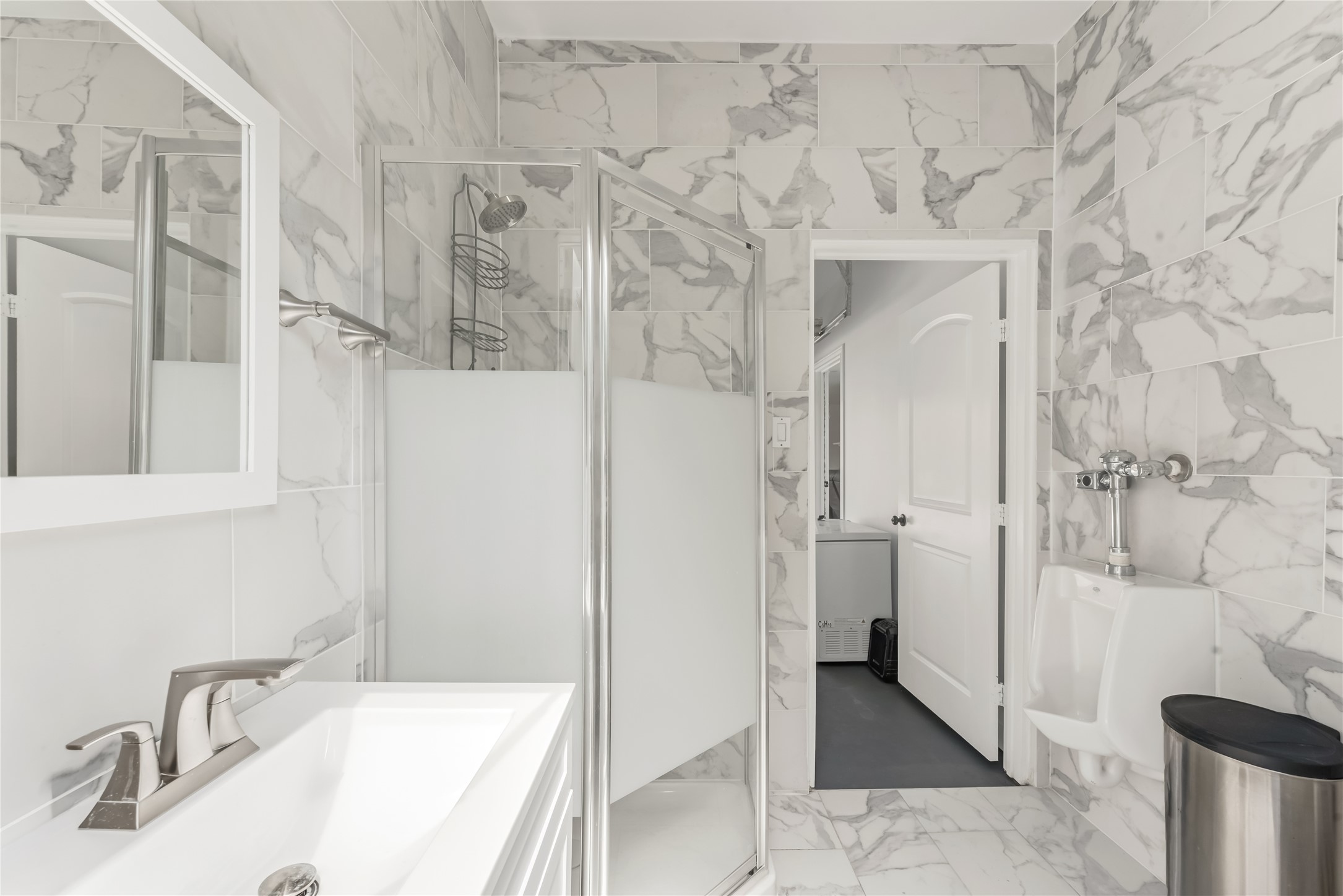 17311 Nevelson Circle Spring, TX 77379 - Photo 18 of 46 Full exterior bathroom