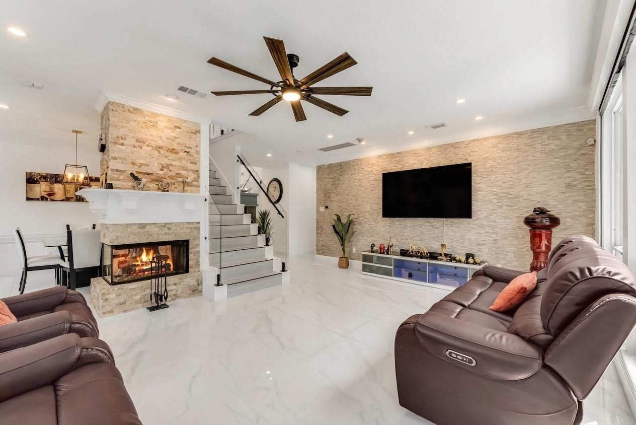 17311 Nevelson Circle Spring, TX 77379 - Photo 10 of 46