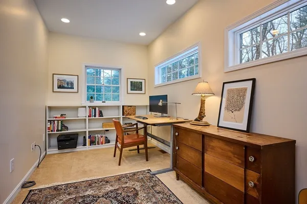 $850,000 | 12 Kettle Pond Road, Amherst, MA 01002