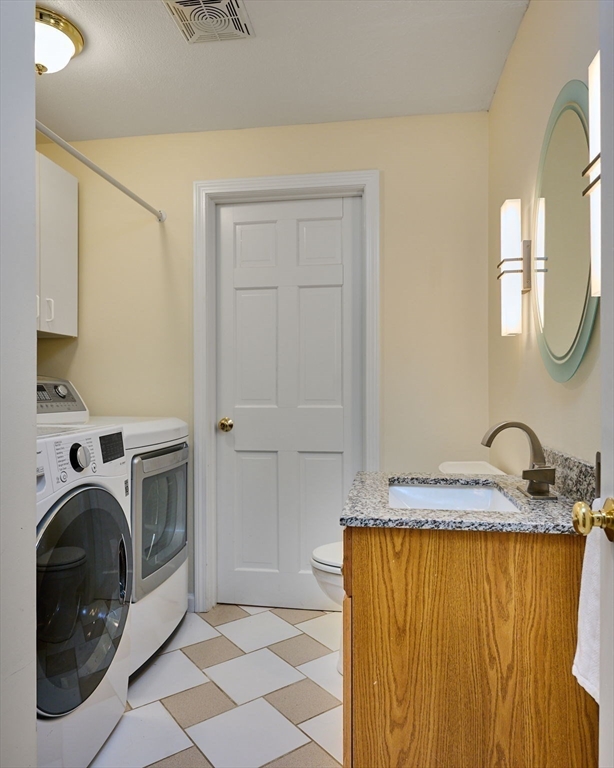 12 Kettle Pond Road Amherst, MA 01002 - Photo 17 of 42