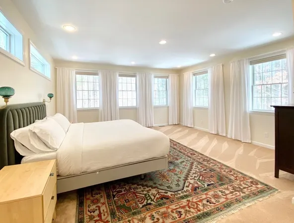 $850,000 | 12 Kettle Pond Road, Amherst, MA 01002