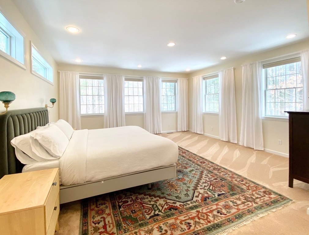 12 Kettle Pond Road Amherst, MA 01002 - Photo 19 of 42