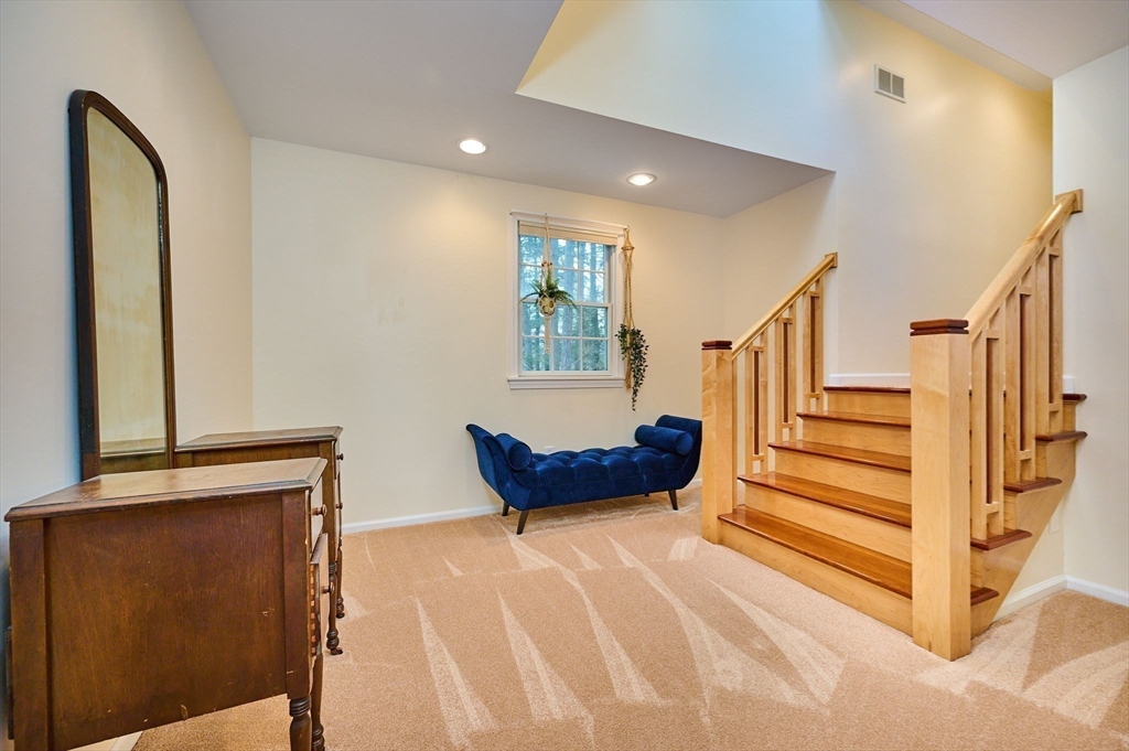 12 Kettle Pond Road Amherst, MA 01002 - Photo 26 of 42