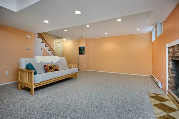 $850,000 | 12 Kettle Pond Road, Amherst, MA 01002