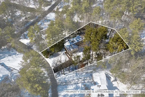 a view of a lake in a yard