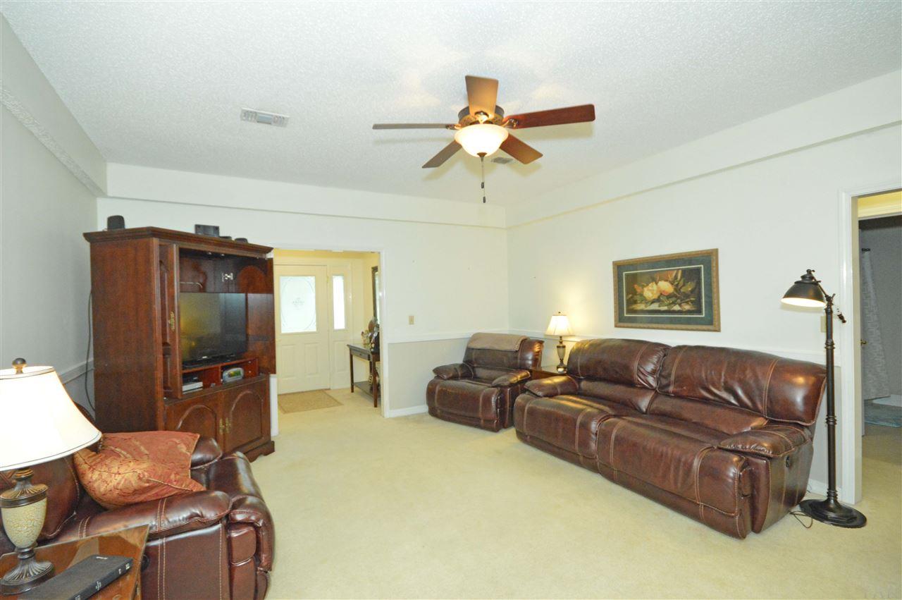 5156 Rowe Trail Pace, FL 32571 - Photo 12 of 43 Gallery Image 12
