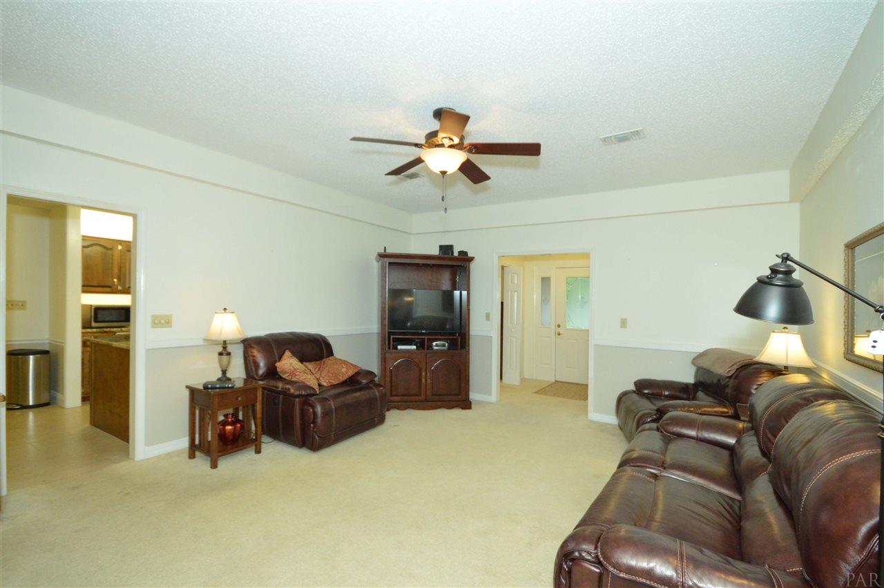 5156 Rowe Trail Pace, FL 32571 - Photo 14 of 43 Gallery Image 14