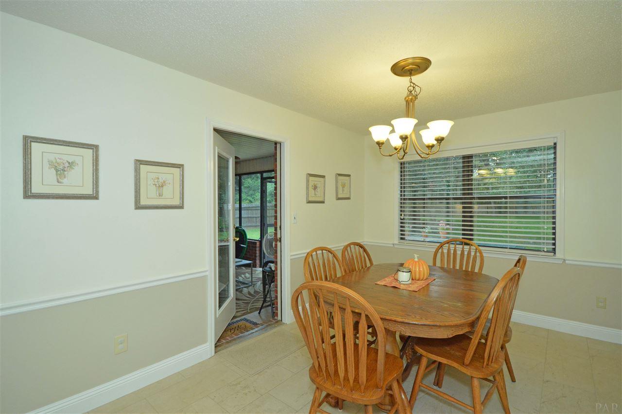 5156 Rowe Trail Pace, FL 32571 - Photo 19 of 43 Gallery Image 19