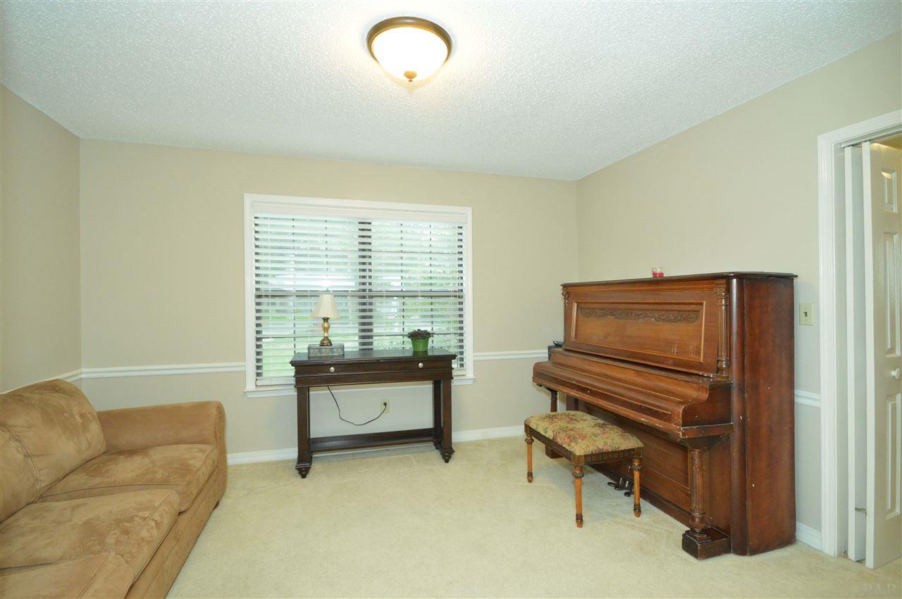 5156 Rowe Trail Pace, FL 32571 - Photo 23 of 43 Gallery Image 23