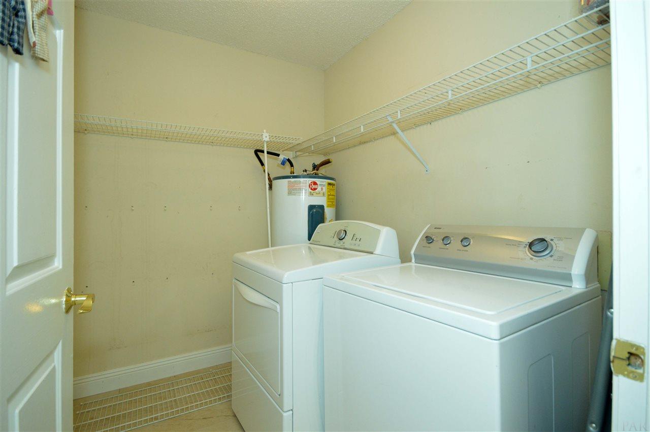 5156 Rowe Trail Pace, FL 32571 - Photo 27 of 43 Gallery Image 27