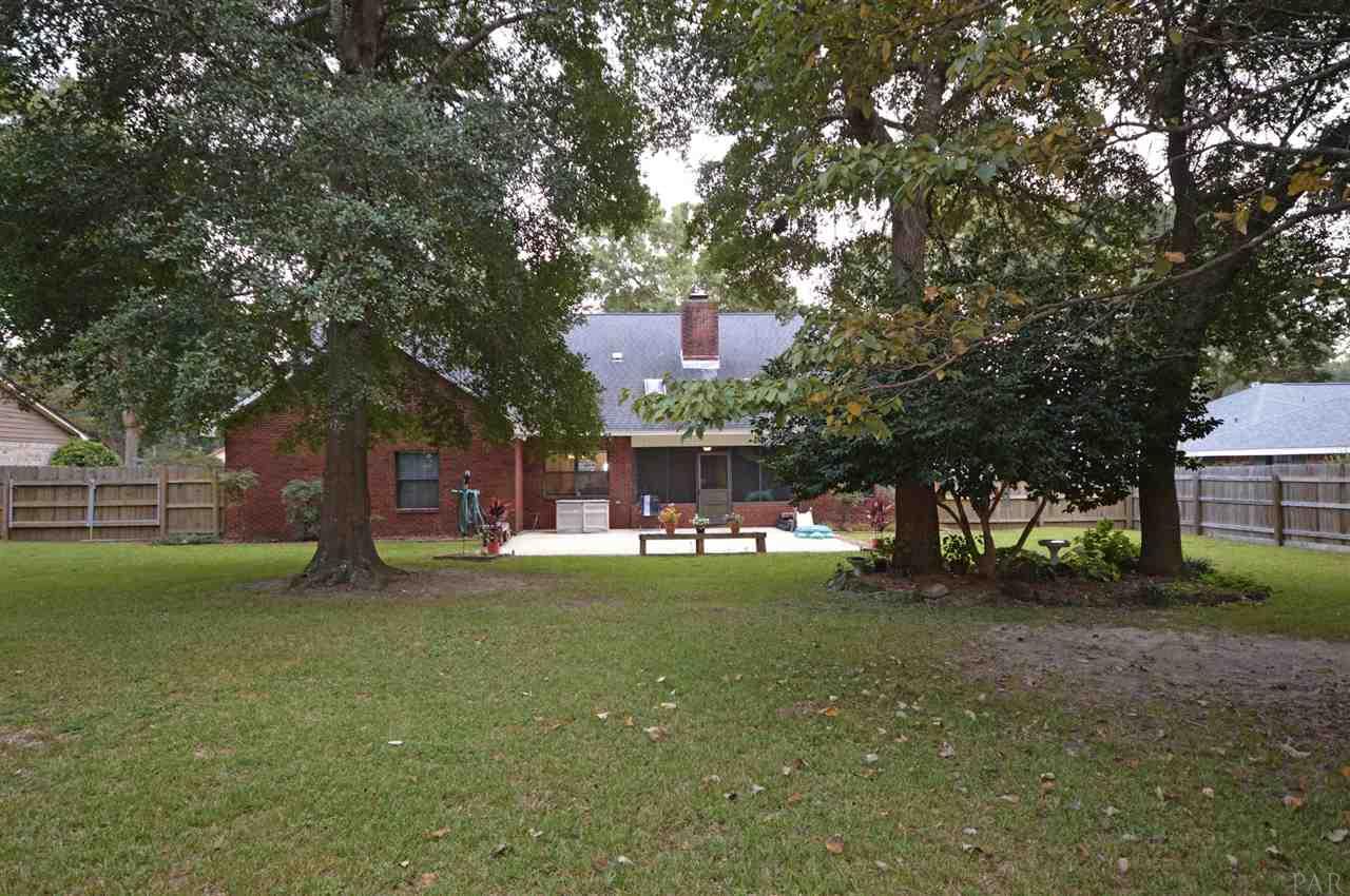 5156 Rowe Trail Pace, FL 32571 - Photo 38 of 43 Gallery Image 38