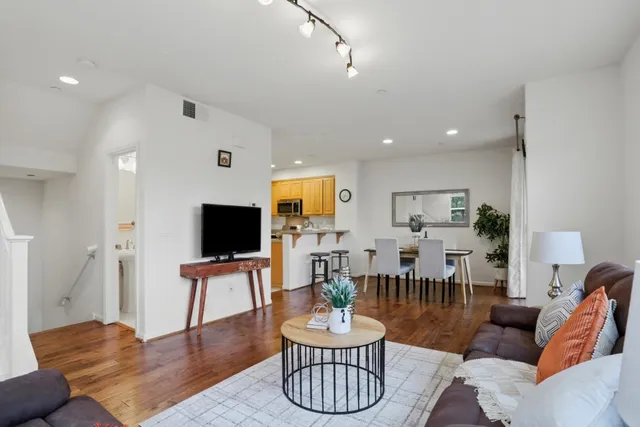 $875,000 | 636 Messina Gardens Lane, San Jose, CA 95133