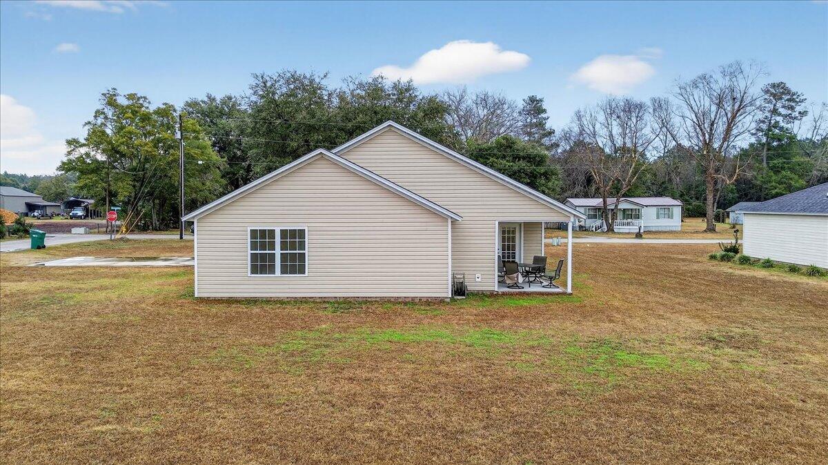 116 Elmwood Avenue Pinewood, SC 29125 - Photo 22 of 23 26-janiley aguirre - DJI_0538