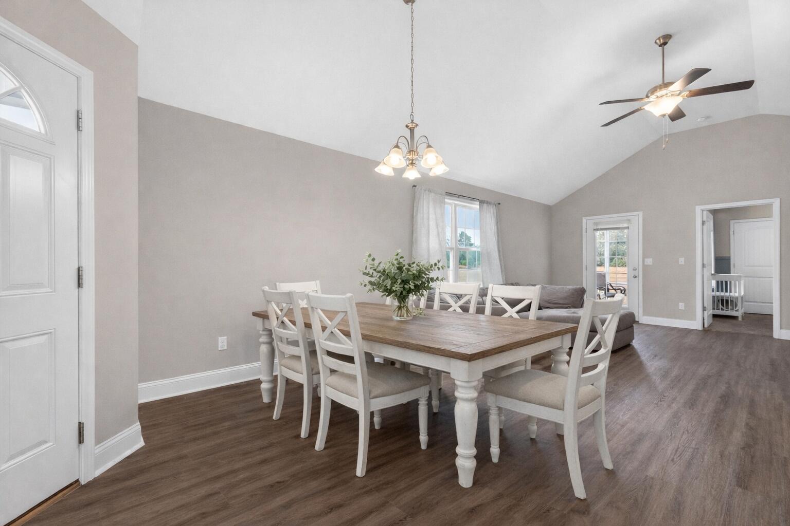 116 Elmwood Avenue Pinewood, SC 29125 - Photo 4 of 23 IMG_0975