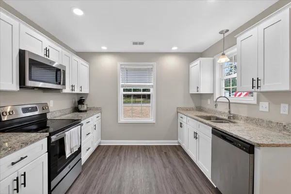 $227,000 | 116 Elmwood Avenue, Pinewood, SC 29125