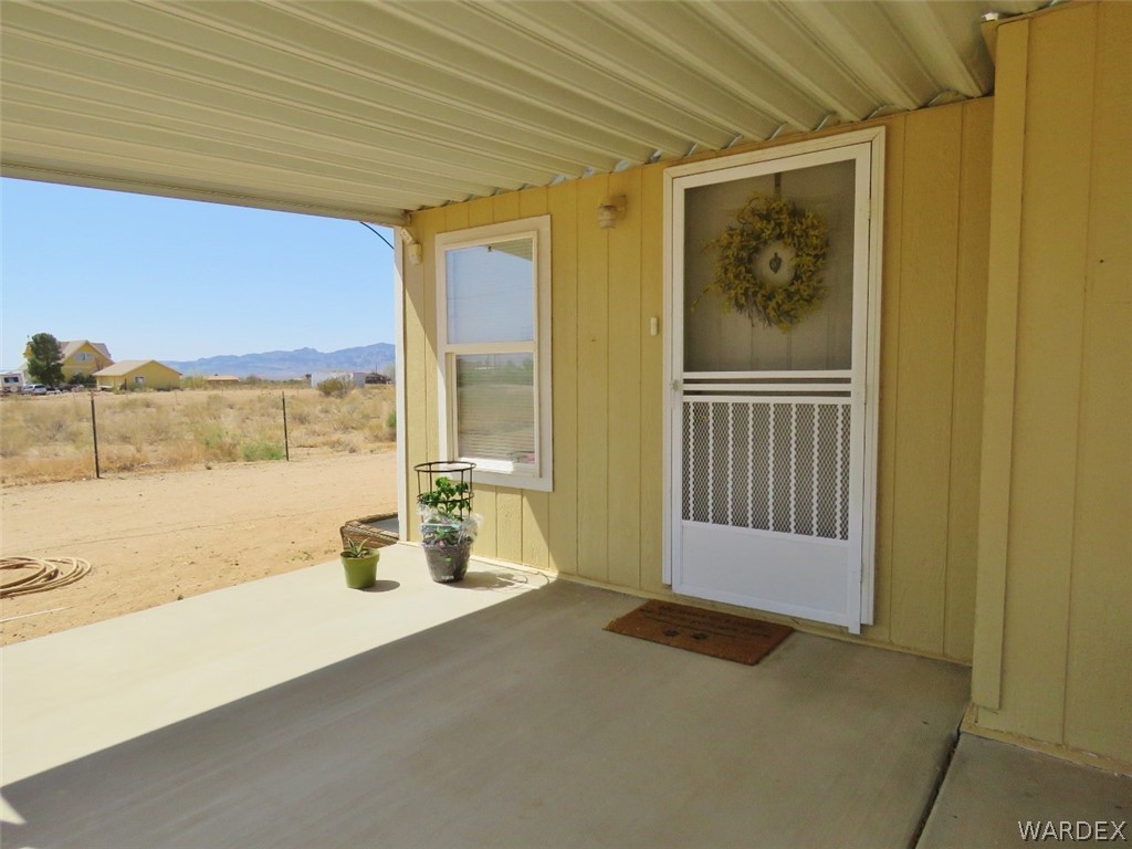 555 Santa Maria Road Golden Valley, AZ 86413 - Photo 3 of 41 Gallery Image 3