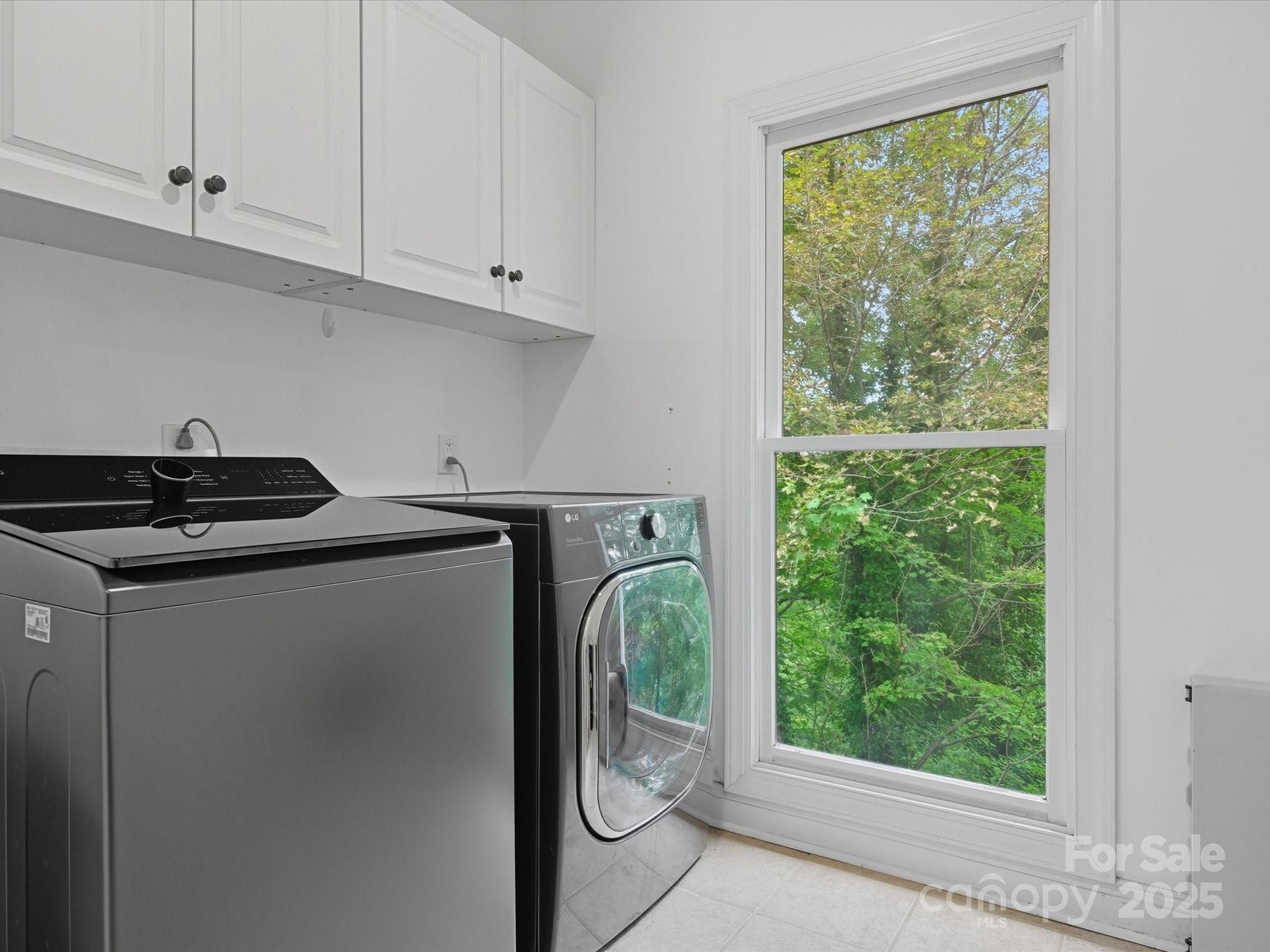 240 Petty Road Gastonia, NC 28056 - Photo 27 of 48 a utility room with washing machine