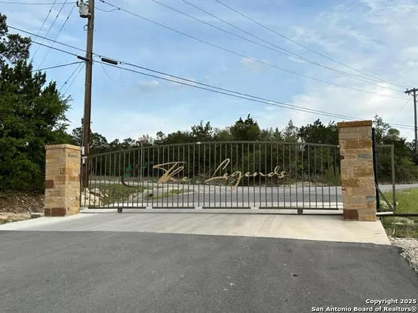 $139,000 | 1074 Madrone Road, Fischer, TX 78623