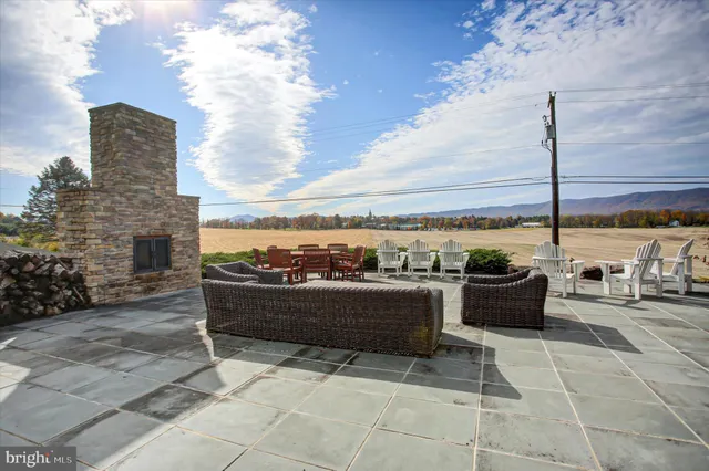 $949,000 | 6573 Irvine Drive, Mercersburg, PA 17236