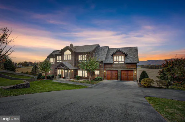 $949,000 | 6573 Irvine Drive, Mercersburg, PA 17236