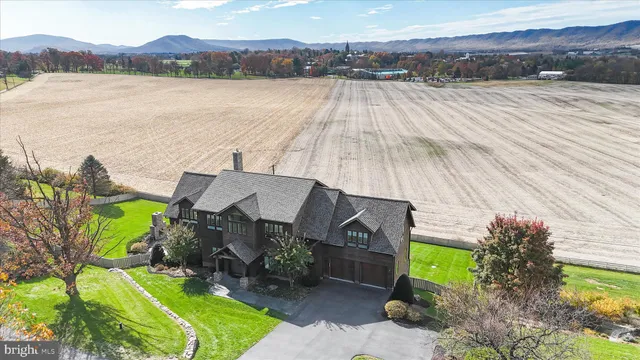 $949,000 | 6573 Irvine Drive, Mercersburg, PA 17236