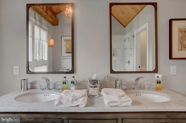 $949,000 | 6573 Irvine Drive, Mercersburg, PA 17236