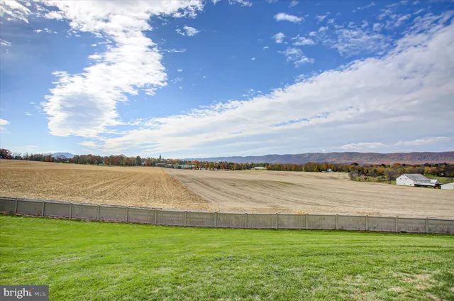 $949,000 | 6573 Irvine Drive, Mercersburg, PA 17236