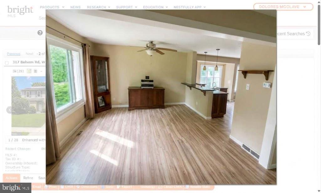 317 Balsam Road Williamstown, NJ 08094 - Photo 12 of 29 Livingroom