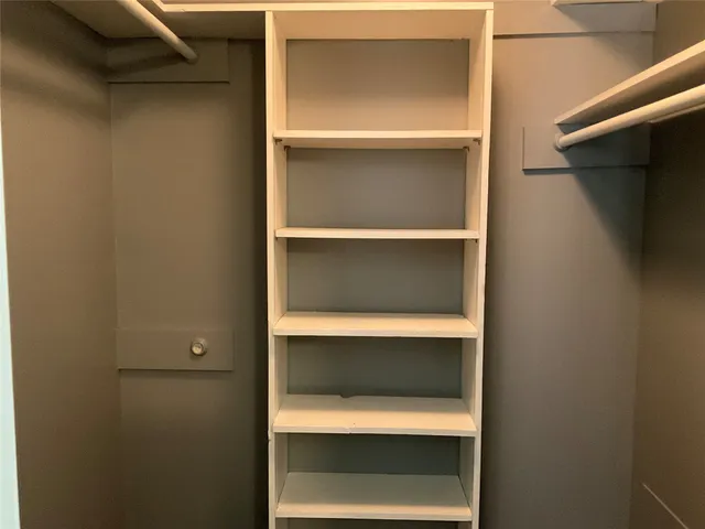 $125,000 | 1517 Highway 146, La Porte, TX 77571