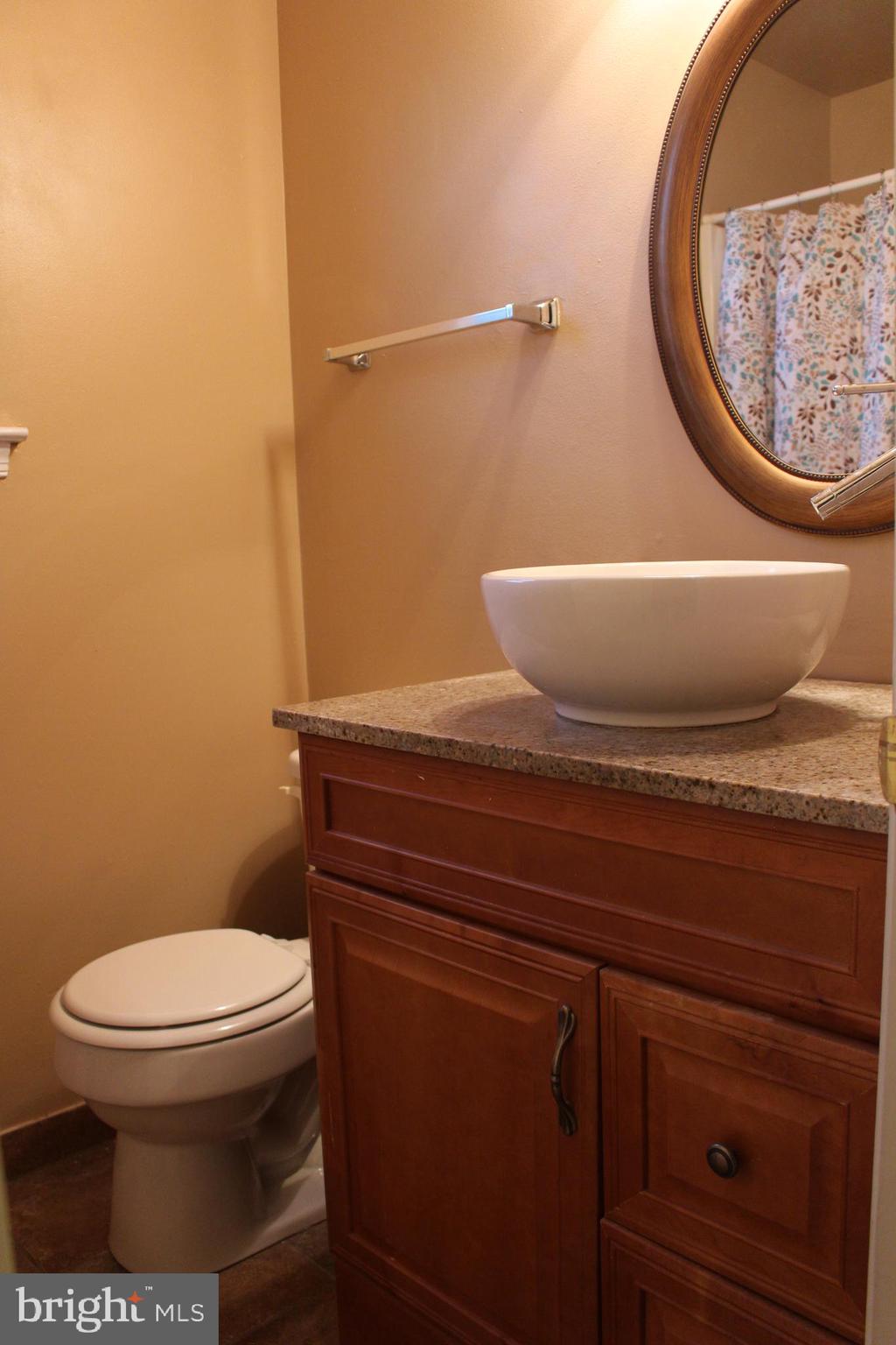 98 Farmhouse Road Sicklerville, NJ 08081 - Photo 11 of 21