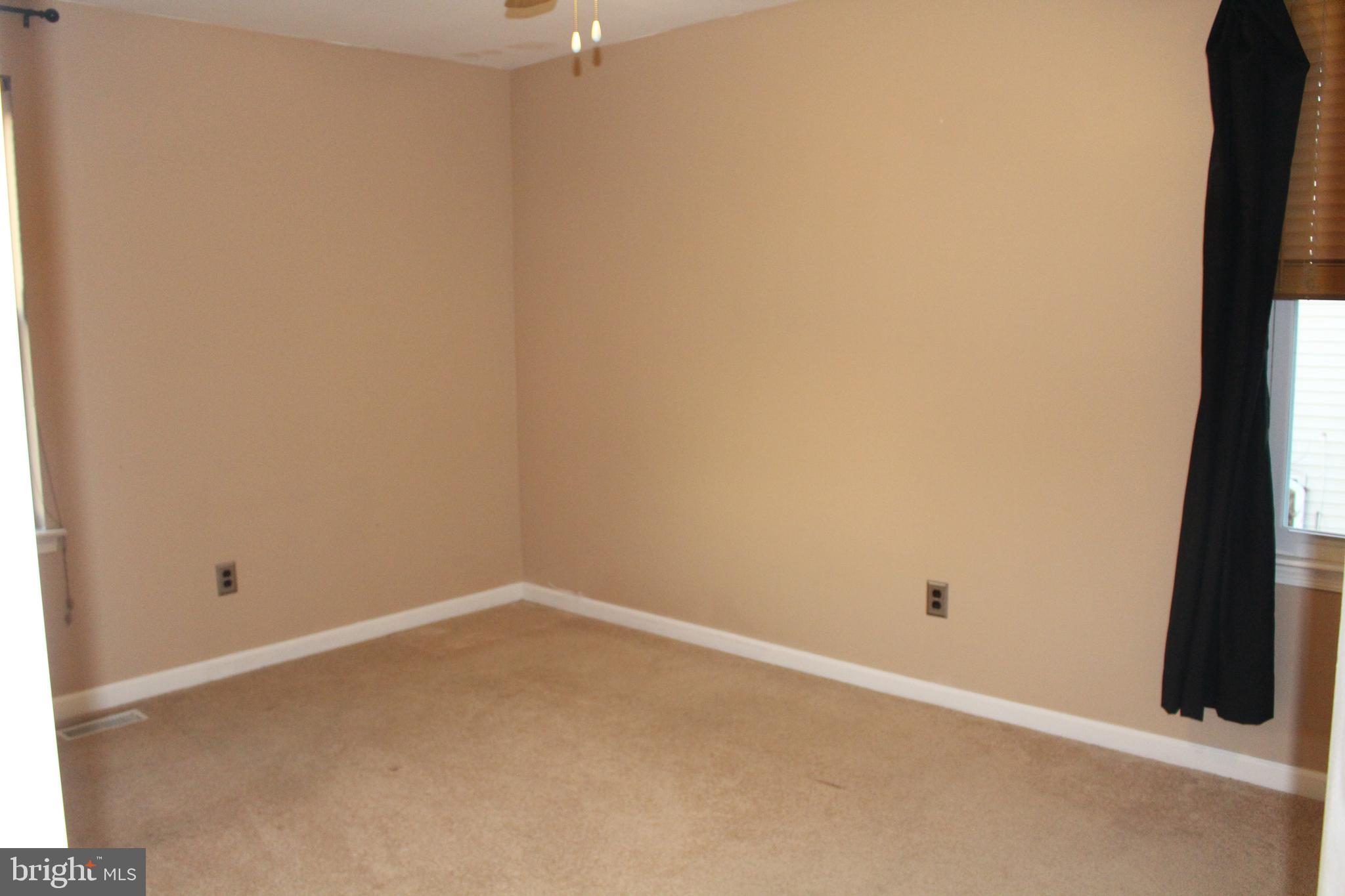 98 Farmhouse Road Sicklerville, NJ 08081 - Photo 13 of 21